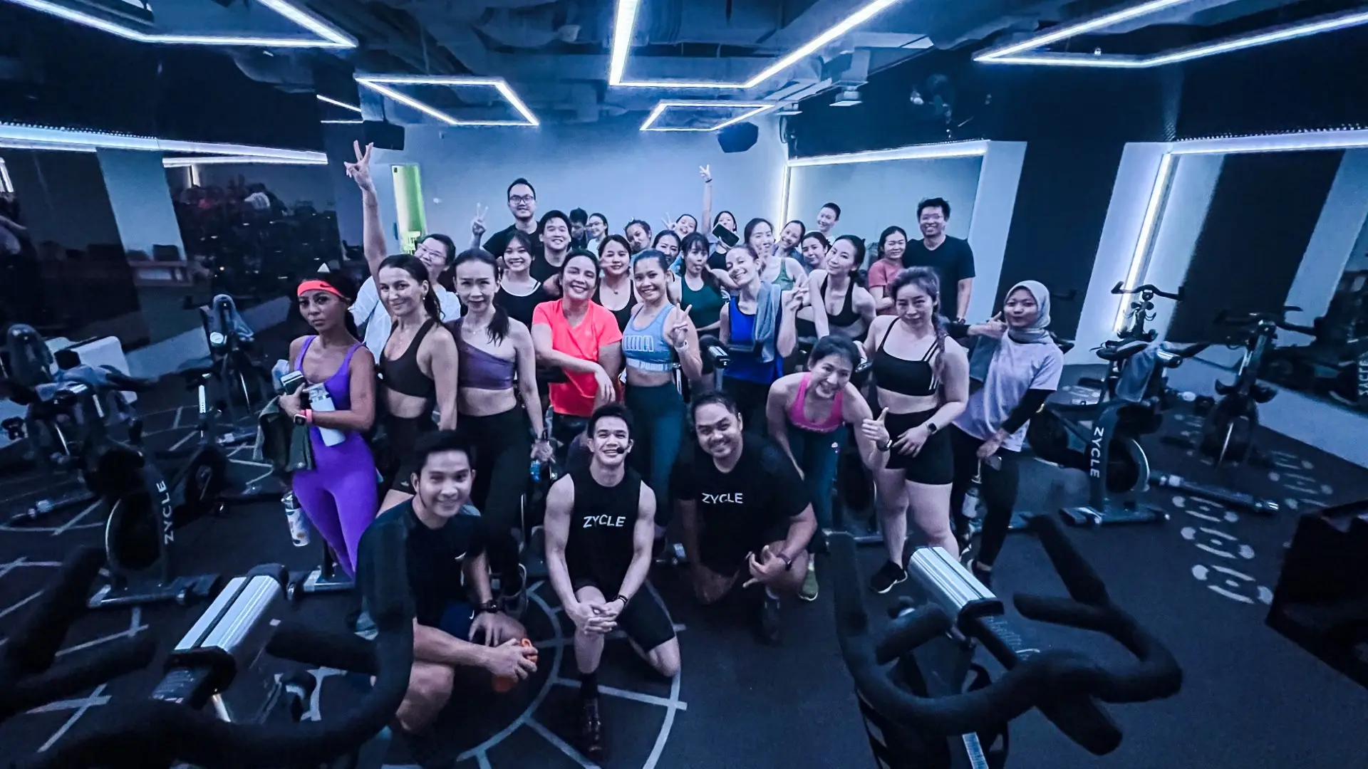 ZYCOS JKT ZYCLE + Pilates Indoor Cycling & Reformer